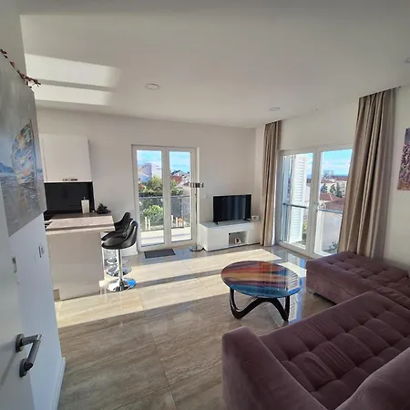 Silver Marlin דוברובניק