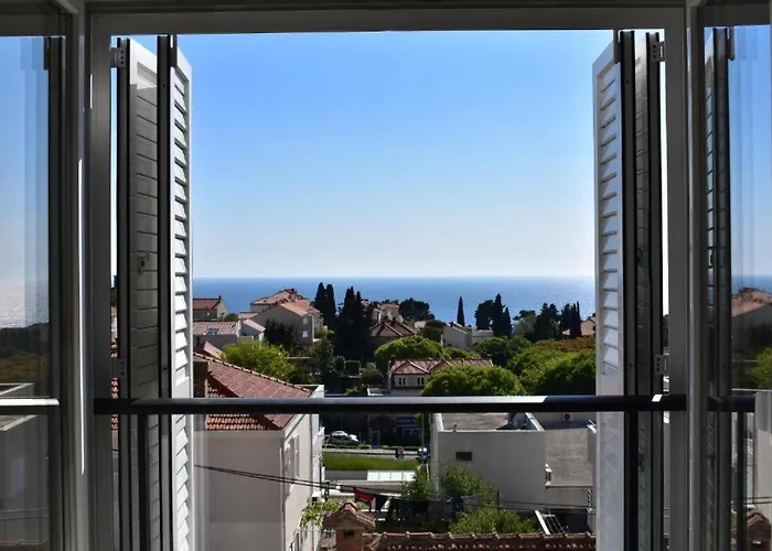 Silver Marlin 두브로브니크