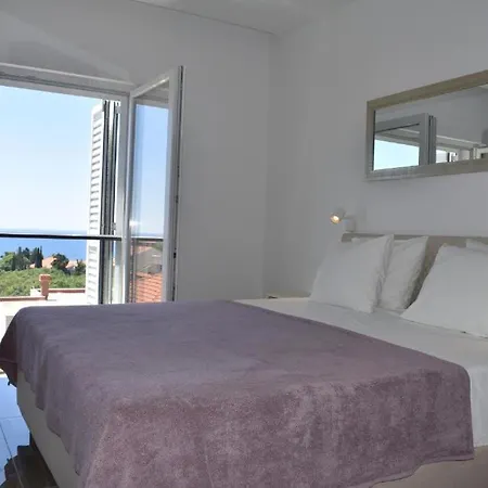 Silver Marlin Apartman